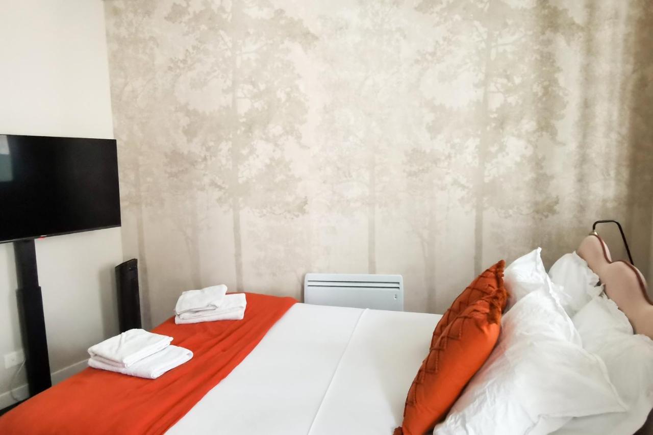 Les Appartements De La Nef D'Or แซ็ง-ก็องแต็ง ภายนอก รูปภาพ