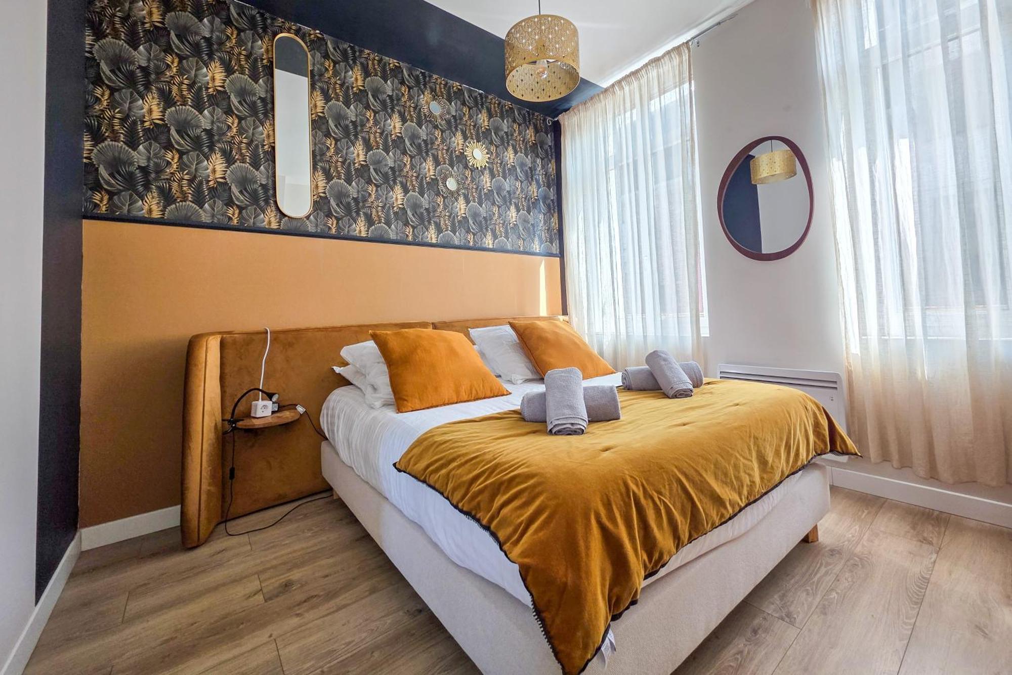 Les Appartements De La Nef D'Or แซ็ง-ก็องแต็ง ภายนอก รูปภาพ